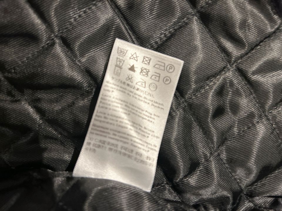 Escada Mantel/Jacke schwarz Gr 38 Kragen mit Kaninchenfell in München