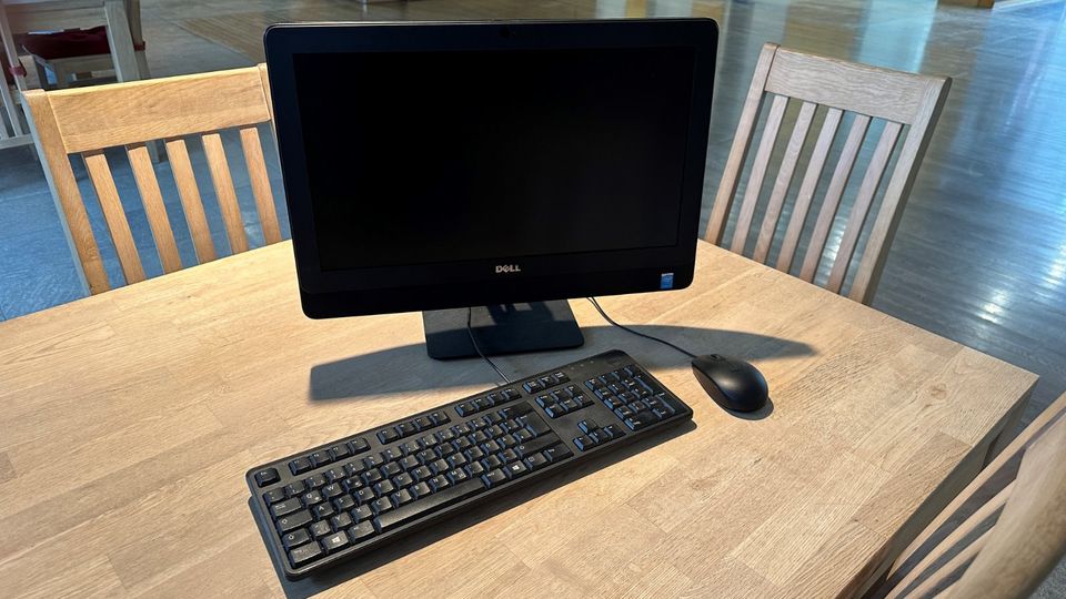 Dell All-in-one Desktop-PC Tastatur&Maus Win 8.1 Pro 500GB WLAN in Weimar