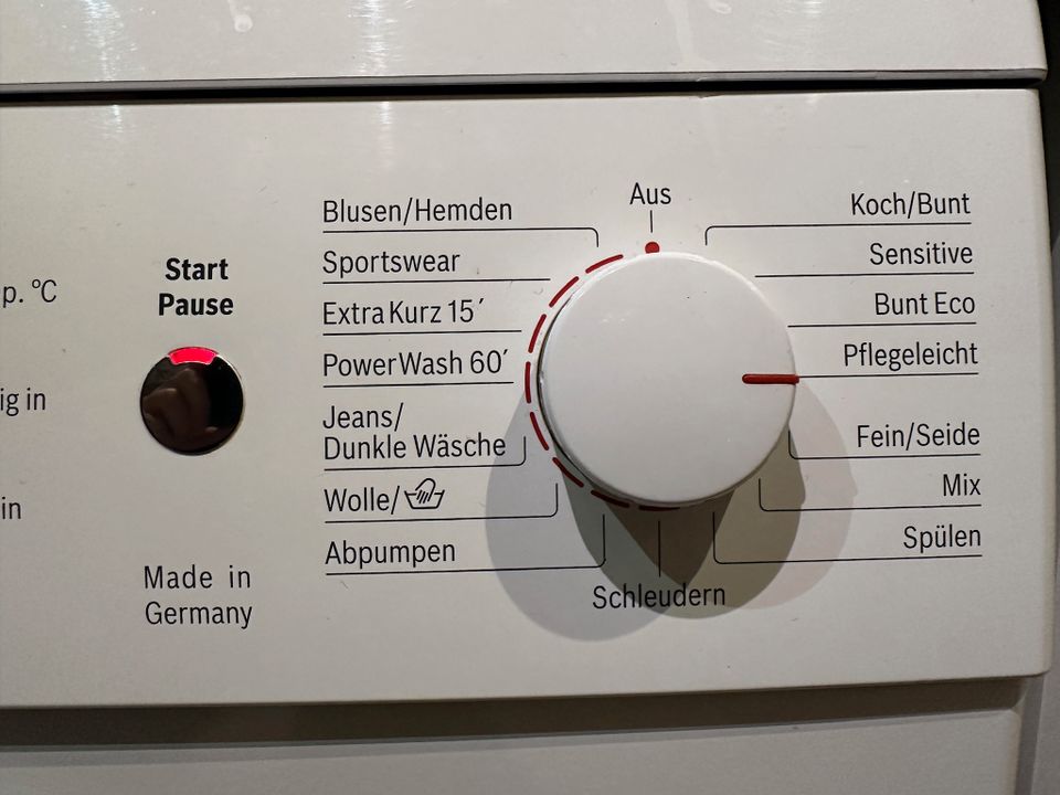 Waschmaschine Bosch Maxx 7 Sensitive 7 KG neues Türscharnier in Berlin