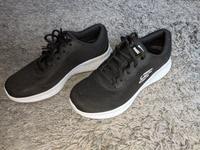 Skechers Skech-Lite Pro Sneaker in schwarz/weiß Gr. 40 - neu Nordrhein-Westfalen - Willich Vorschau