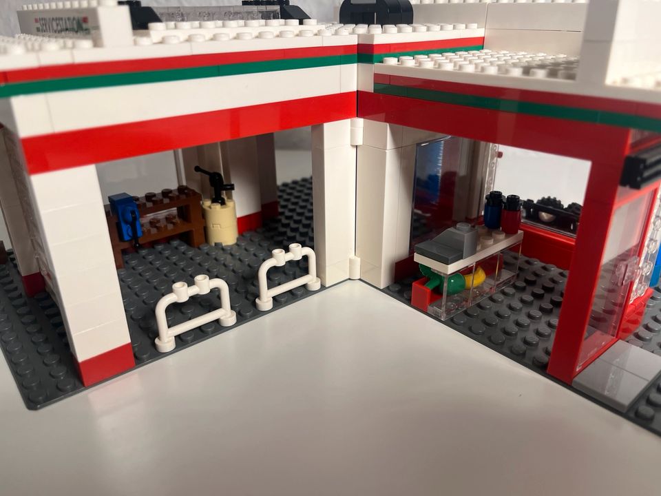 Lego 10184 Town Plan seltene Stadt: Kino, Rathaus & Tankstelle in Burgdorf