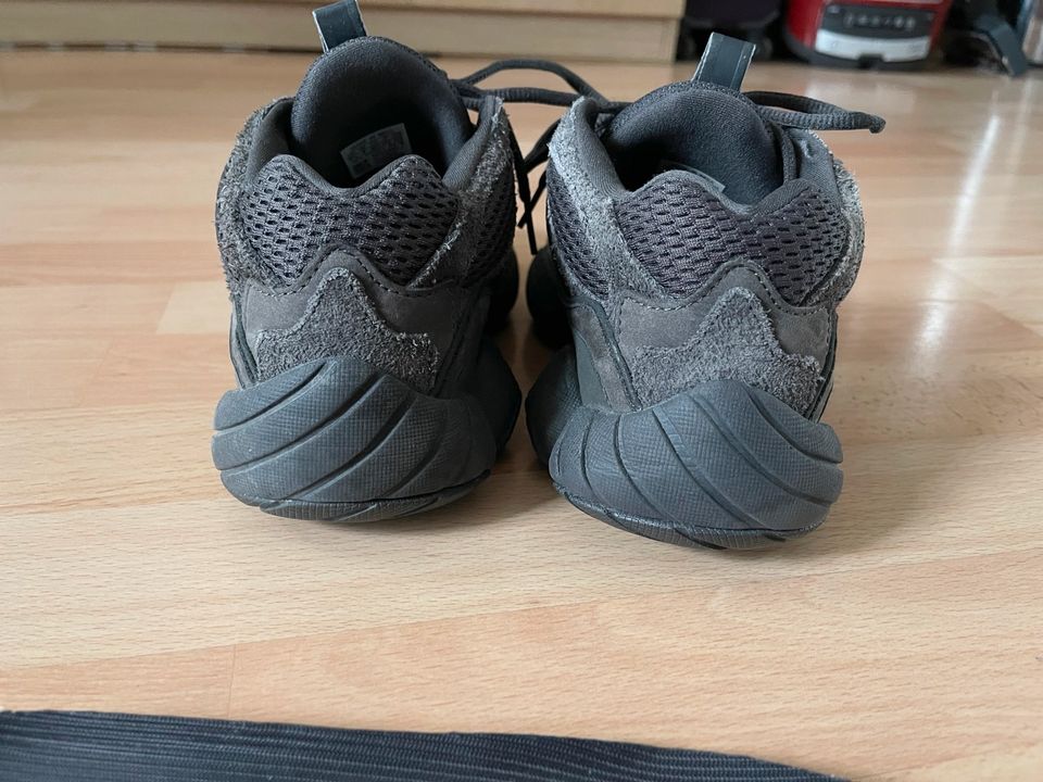 adidas Yeezy 500 utility black 40 2/3 wie 39 für Fuß 25cm in Nürnberg (Mittelfr)