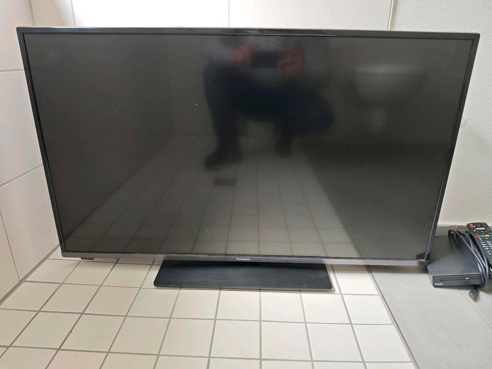 Panasonic LED Smart TV TX-43JXW604 108 cm (43") LCD-TV in Flensburg