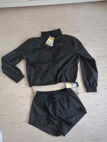 Nike dri fit Anzug shorts Nadelstreifen Trainingsjacke S 36 Neu Hessen - Alsfeld Vorschau