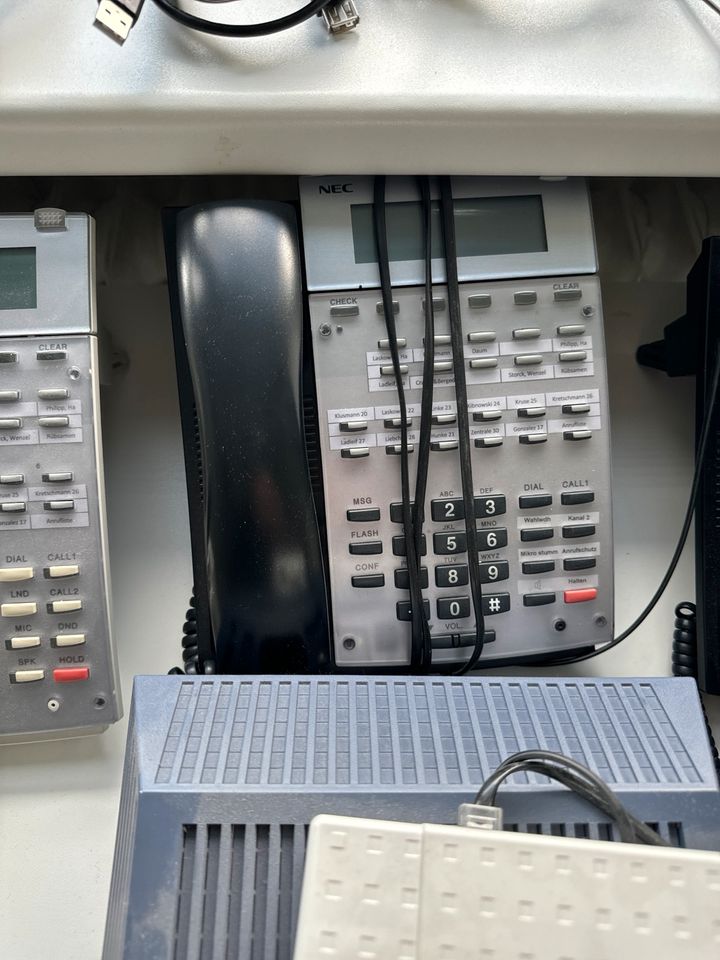 NEC Telefonanlage mit Telefonen SV8100 in Bielefeld
