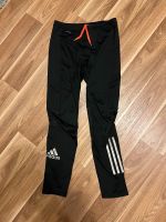 adidas Jogginghose Gr 152/158 Nordrhein-Westfalen - Meschede Vorschau