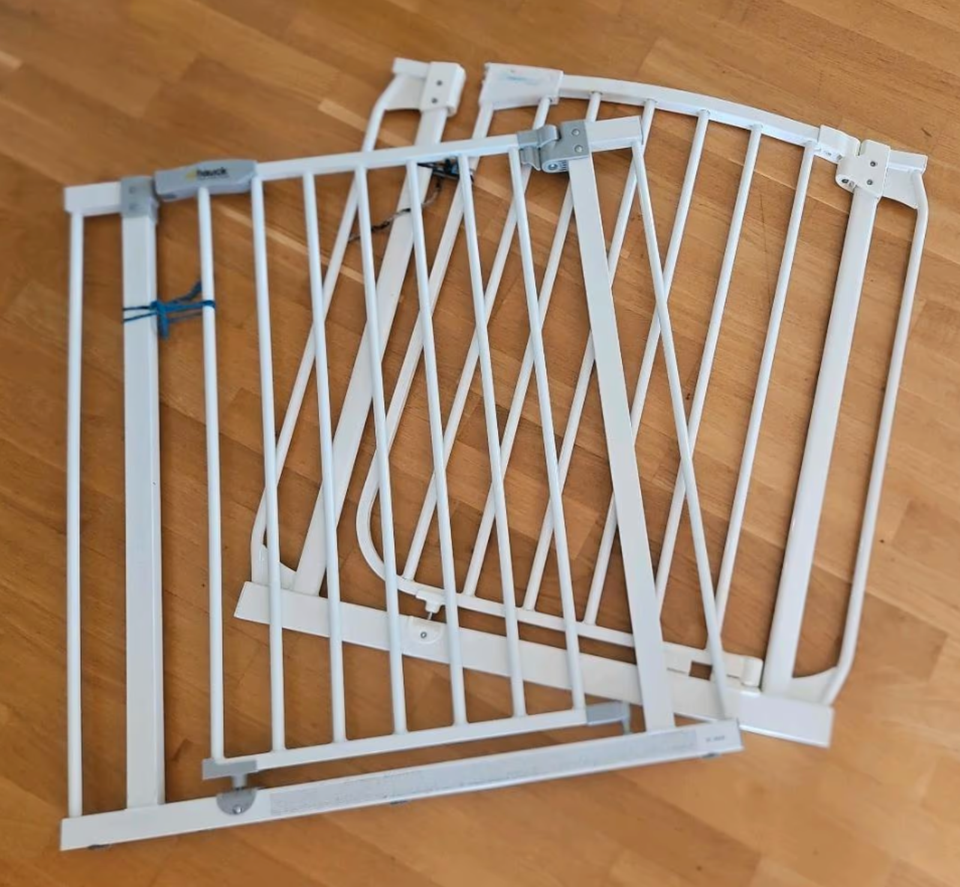 2 Treppen Absperrgitter / Sicherungsgitter abzugeben in Meckenbeuren