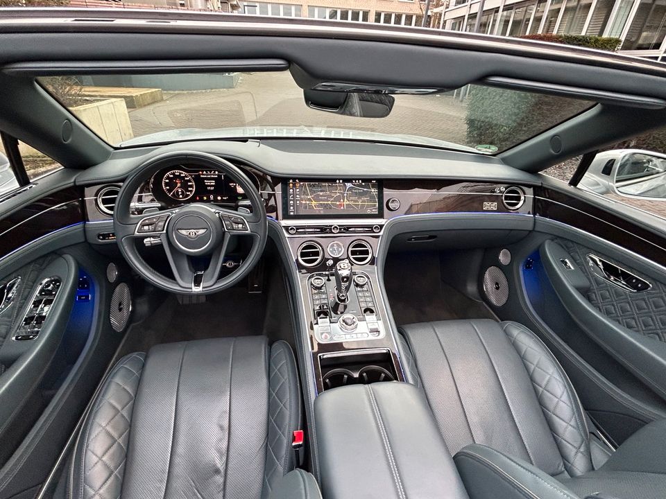 Bentley Continental GT Convertible MY2019 *1. Hand* in Köln