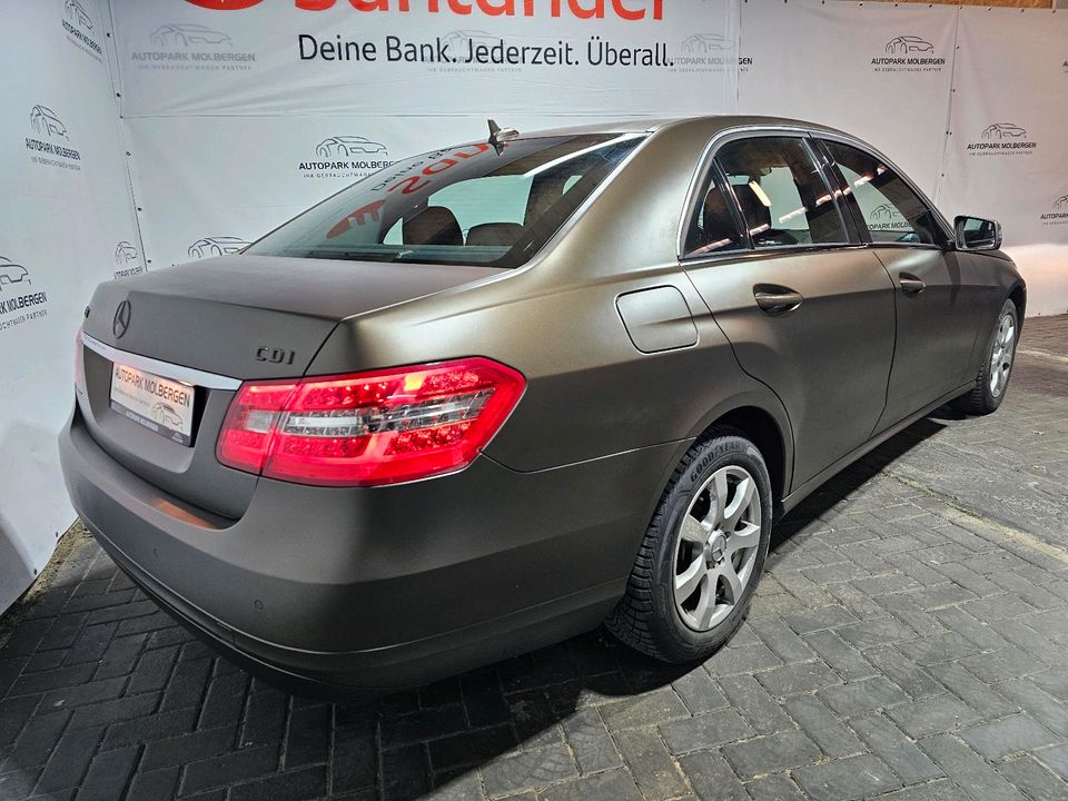 Mercedes Benz E 220 CDI BlueEfficiency Automatik Garantie Braun in Molbergen