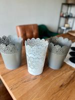 3xIKEA Blumentopf  SKRURAR Metall weiß und grau Niedersachsen - Cuxhaven Vorschau