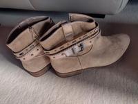 Damen Stiefelette neu gr. 41 Niedersachsen - Diepholz Vorschau