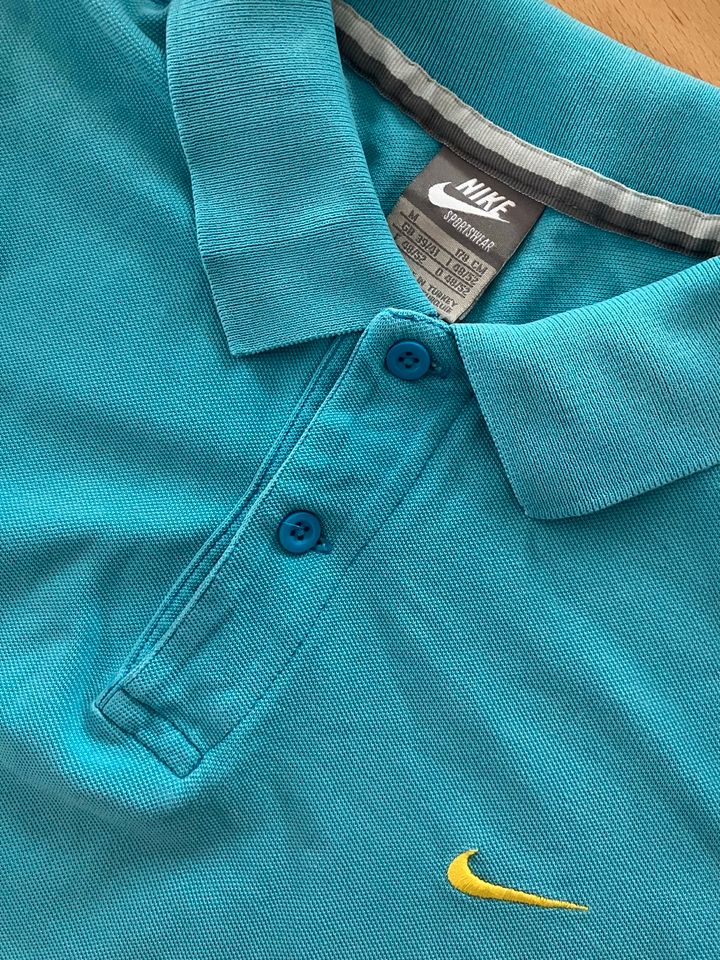 Poloshirts Adidas Nike in Jersbek