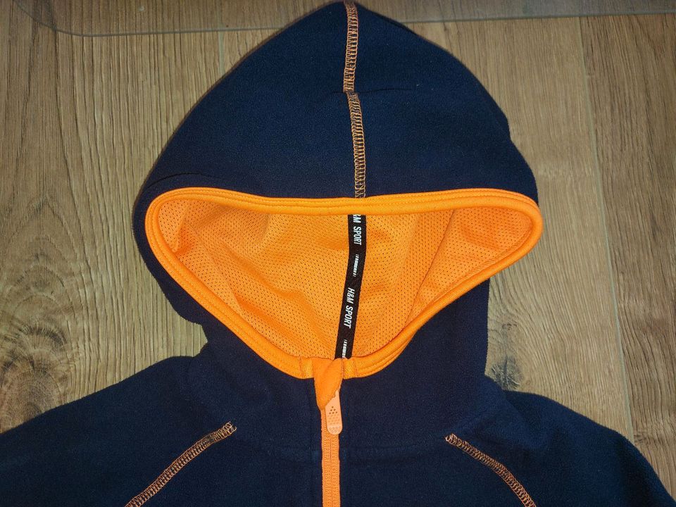 H&M Sport Gr. 122/128 Fleece Anzug 2 tlg. mit Kapuze blau in Ettlingen