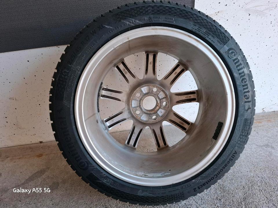 Audi A4 B5 17 Zoll Felge mit Continental Ganzjahresreifen NEU in Braunschweig
