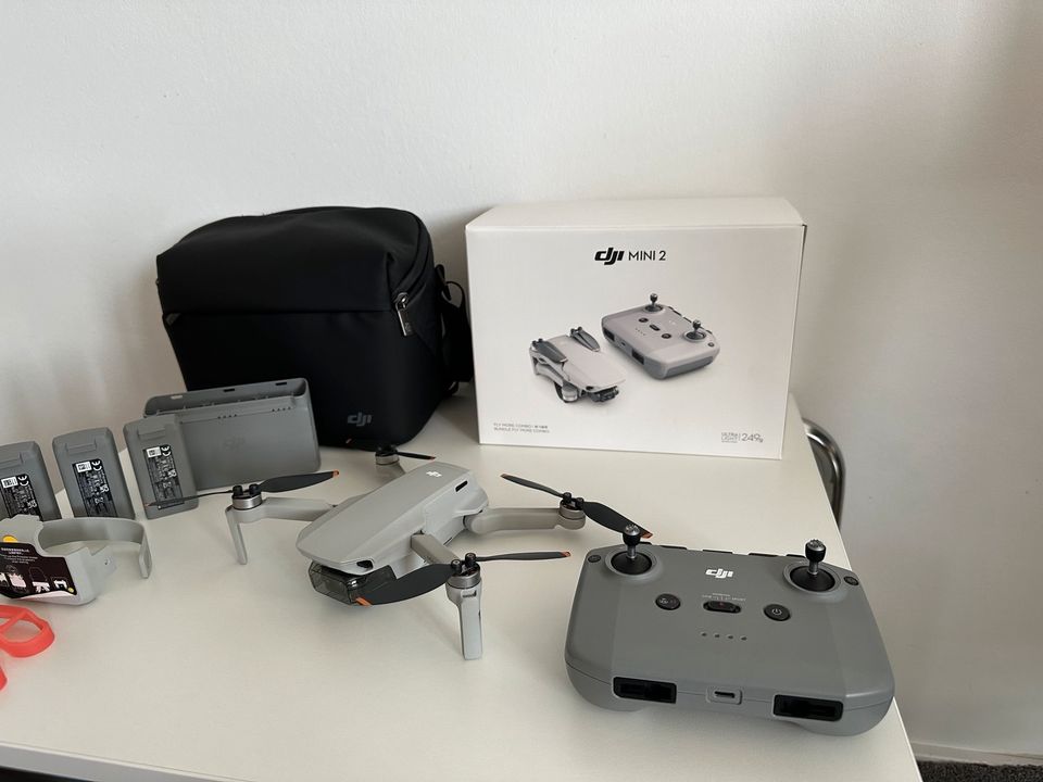 DJI Mini 2 Fly More Combo *NEUwertig* in OVP mit Rechnung in Ludwigshafen