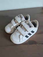 Adidas Sneaker Schuhe Gr. 23 unisex weiß Rheinland-Pfalz - Kaperich Vorschau