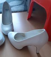 verschiedene Damen  Schuhe gr 38.pro Paar ab 4€ Hessen - Rödermark Vorschau