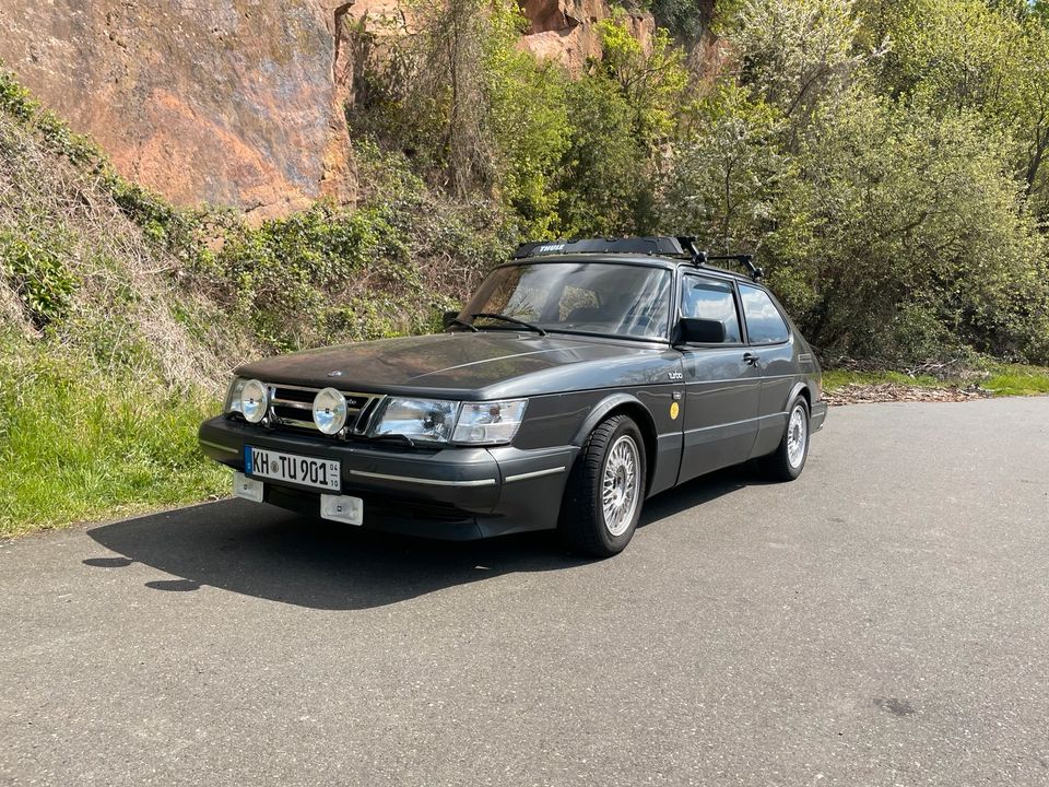 Saab - Garage Werkstatt Hebebühne Halle Schraubergemeinschaft in Bad Kreuznach