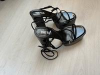 Paris Texas Schuhe Gr.40 Original NEU schwarz Sandalen Plateau Bayern - Karlsfeld Vorschau