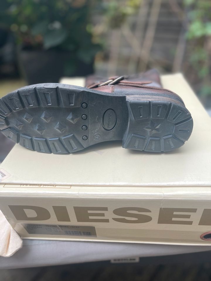 Boots  von Diesel in Berlin