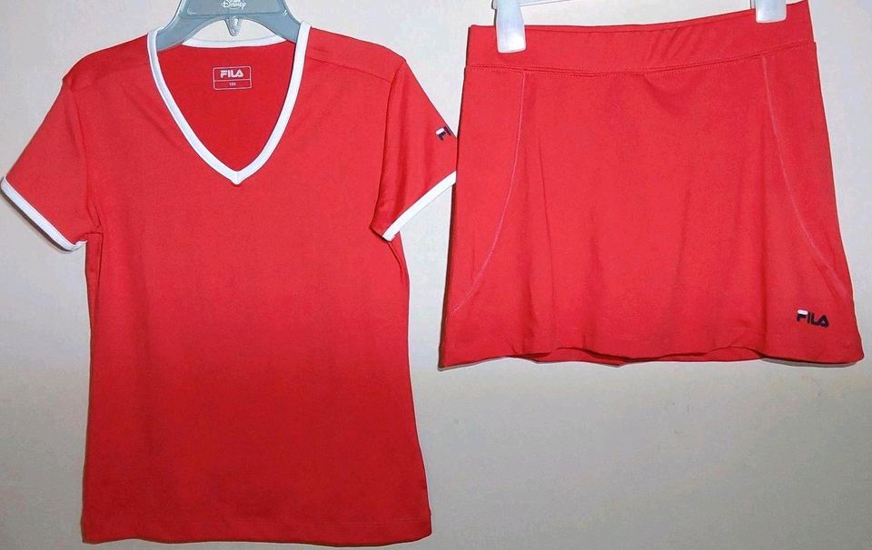 Fila  T-Shirt, Tennisrock/Shorts, Gr. 140, 152, 164 in München