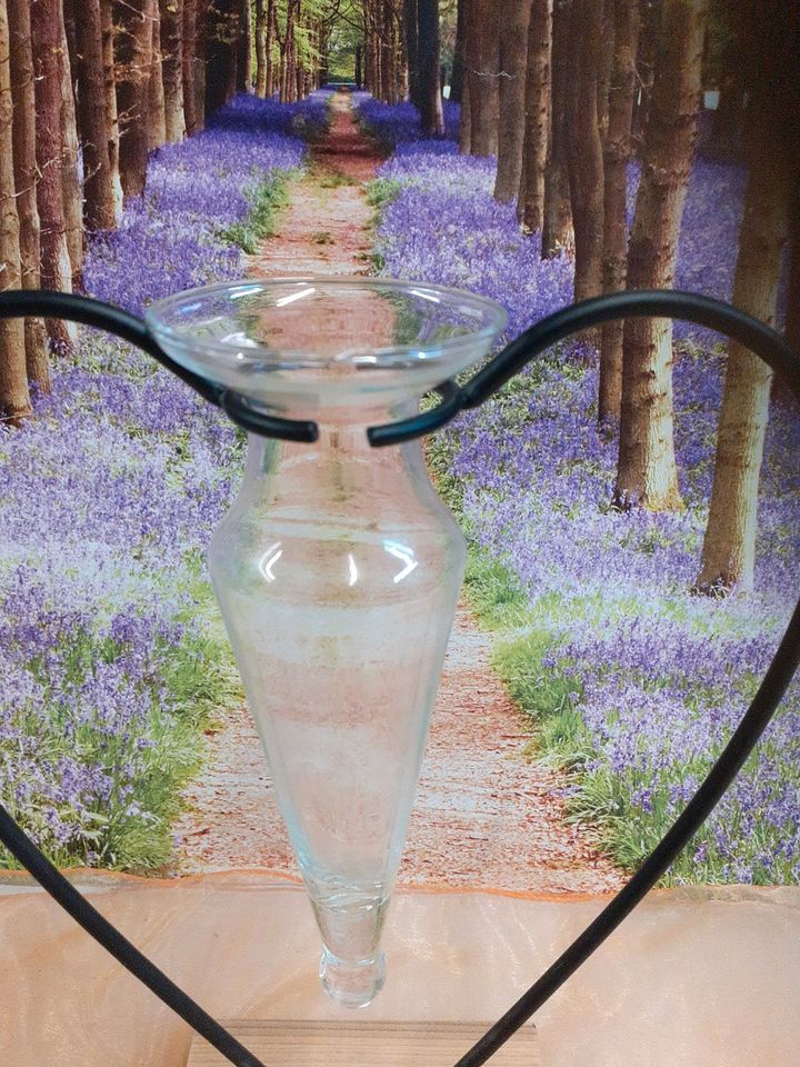 Blumenvase Glas Holz und Metall in Löhne