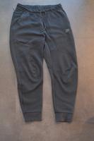Nike Tech Fleece Hose schwarz Gr. S (Jogger) Nordrhein-Westfalen - Velbert Vorschau