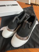 McQ Alexander McQueen - neuwertige Sneakers / Slip On Weiß Gr. 38 Hamburg-Mitte - HafenCity Vorschau