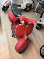 Vespa 50 Rundlicht V5A1T Rot (Rosso 850) selten Hessen - Dillenburg Vorschau