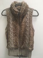 Strickweste mit Kunstfell beige Gr. S Berlin - Charlottenburg Vorschau