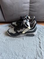 Jordan Nike Sneaker Gr. 44,5 Neu! (Ausverkauft) Nordrhein-Westfalen - Krefeld Vorschau