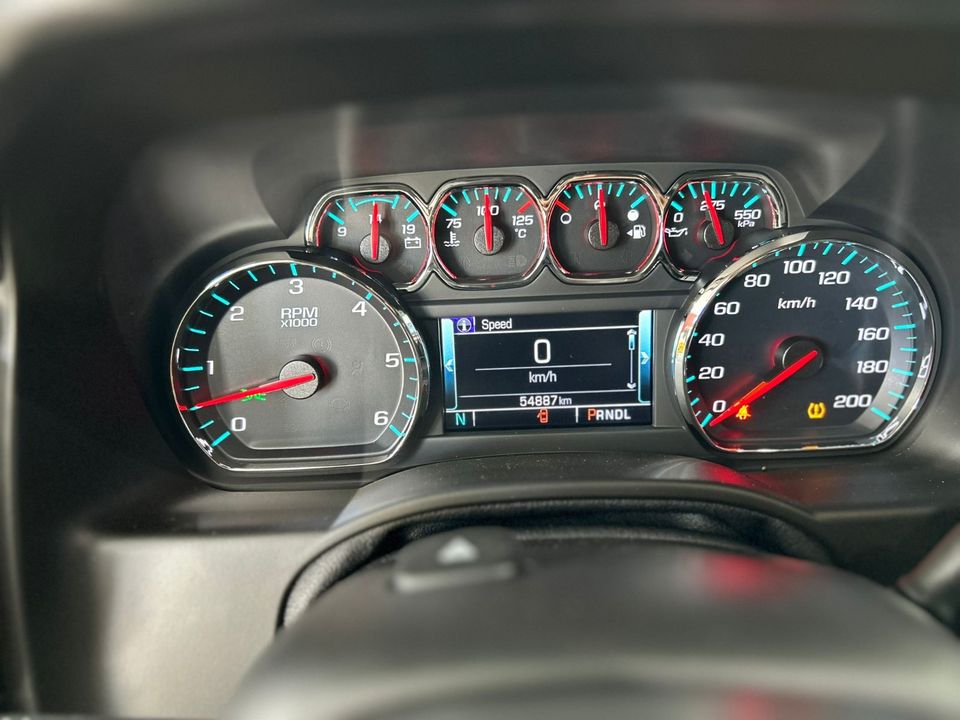 Chevrolet Surburban 2019 1Hand Vollaustattung top Zustand in Cadenberge