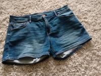 Esprit Jeans kurze Hose Jog Slim Shorts Gr. 33 Porto 2,55 Brandenburg - Bernau Vorschau