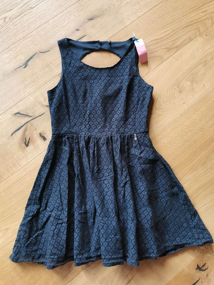 Blaues Kleid/ Sommerkleid Größe 40 von Only in Lohfelden