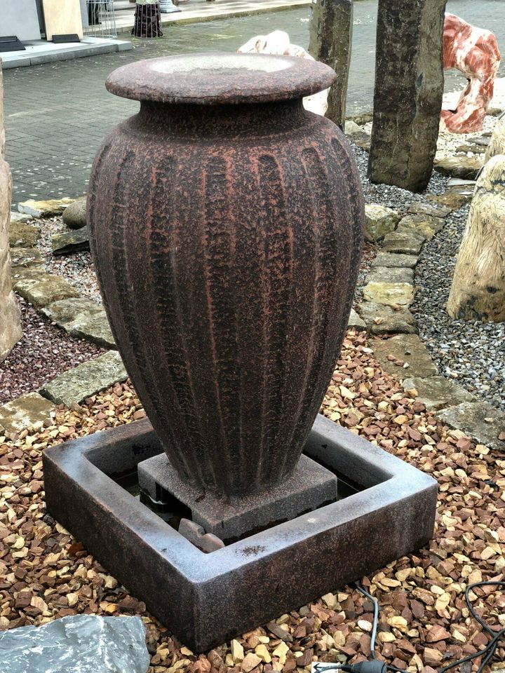 Antik- Vase *Rostoptik* in Nienhagen