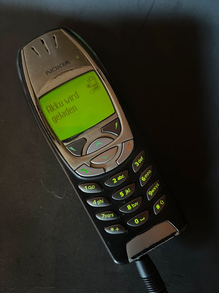 Nokia Handy 6310 in Messel