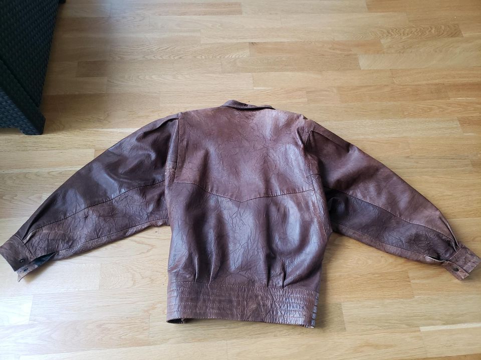 Echt Lederjacke mit Ballonärmel in Leipzig