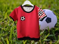 Shirt Kurz Fußball Kinder Gr. 98 ❤️ handundherzgemacht Sachsen-Anhalt - Halle Vorschau