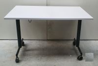 Klapptisch mobiler Tisch Campingtisch Cateringtisch 120cm Bürotis Nordrhein-Westfalen - Xanten Vorschau