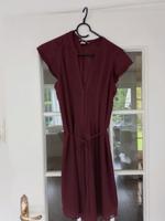 Bordeauxrotes Kleid Hessen - Haiger Vorschau