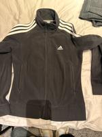 Adidas Leichte Fleecejacke Gr 36 Bayern - Münchberg Vorschau