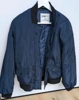 Übergangsjacke, leichte Steppjacke Größe 34, neuwertig Hessen - Niedernhausen Vorschau