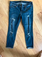 Hollister Jeans Sachsen - Großpösna Vorschau