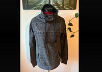 Pullover, grau schwarz Muster, mit Taschen, Größe M Bayern - Aschaffenburg Vorschau