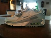 Nike Air Max 90 *neuwertig* Hessen - Nidderau Vorschau