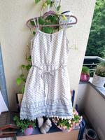Sehr schönes Esprit Kleid S viele hübsche Details Berlin - Reinickendorf Vorschau