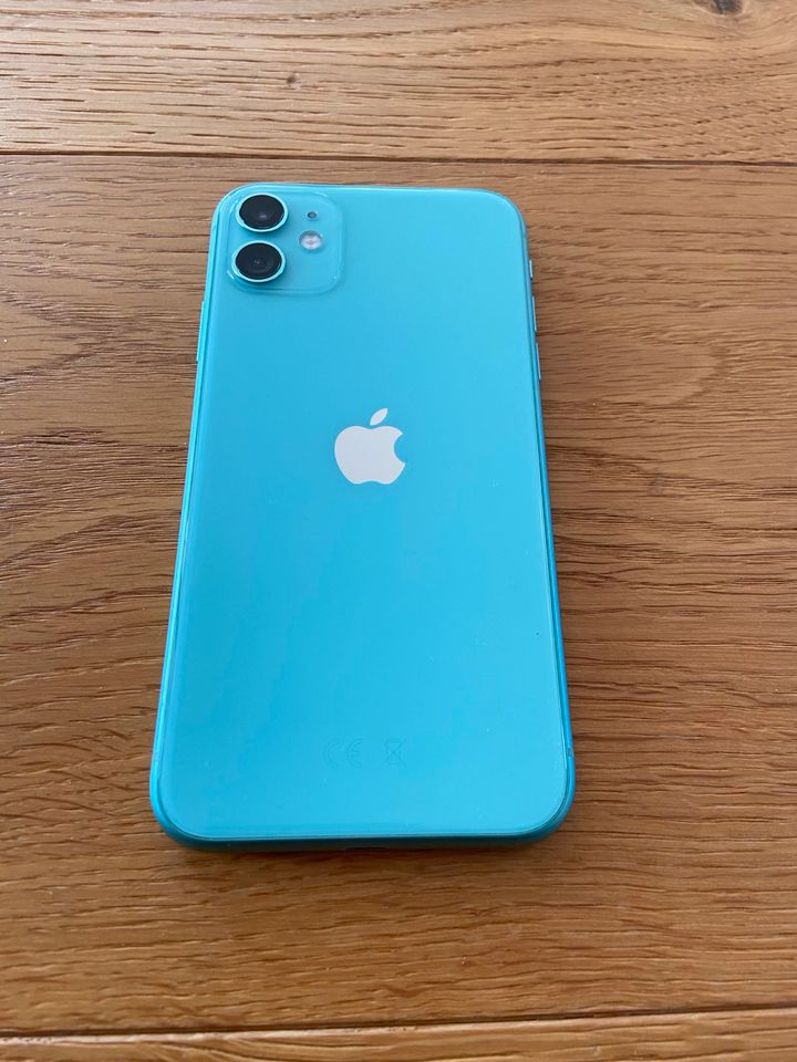 Apple iPhone 11 64GB türkis *TOP Zustand* in Obersontheim