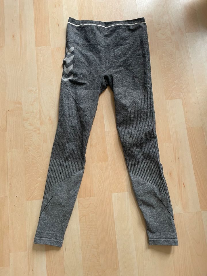 Hummel Sporthose Yoga Leggings in Schwerte