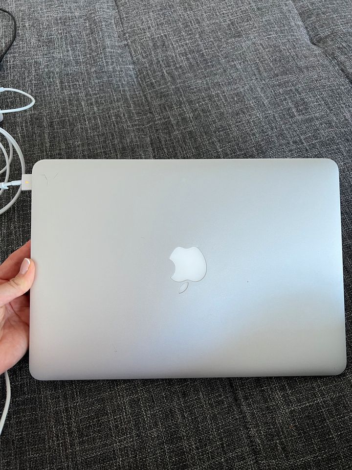 MacBook Pro Late 2013 in Heiligenhafen 