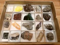 Mineralien/Mineraliensammlung - Konvolut/Lot/Flat/Kiste/Karton 03 Sachsen - Schönfeld Vorschau